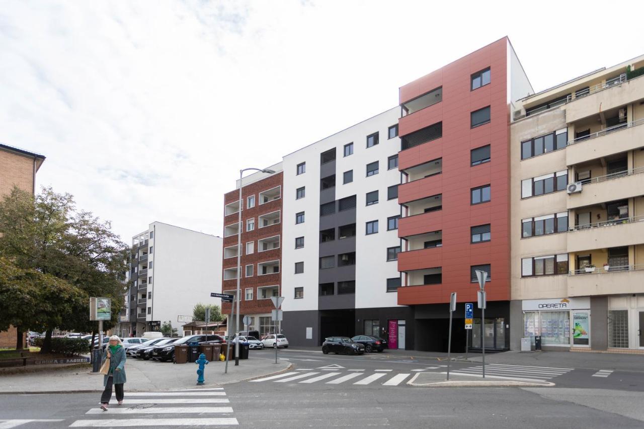 Design 2Bdr Apartment With Balcony- Free Parking Zagabria Esterno foto